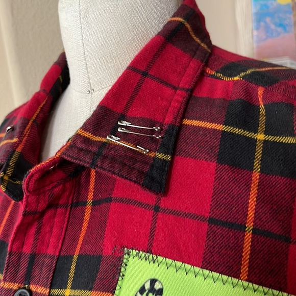 Trisha’s SADBOY 2005 Flannel Shirt NWT - Picture 7 of 14